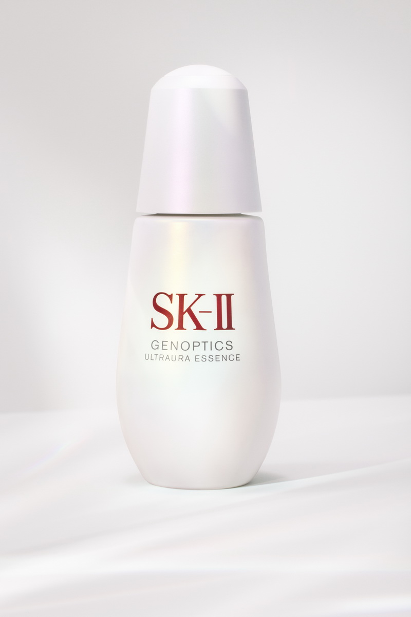 Tinh chất SK-II GenOptics Ultraura Essence