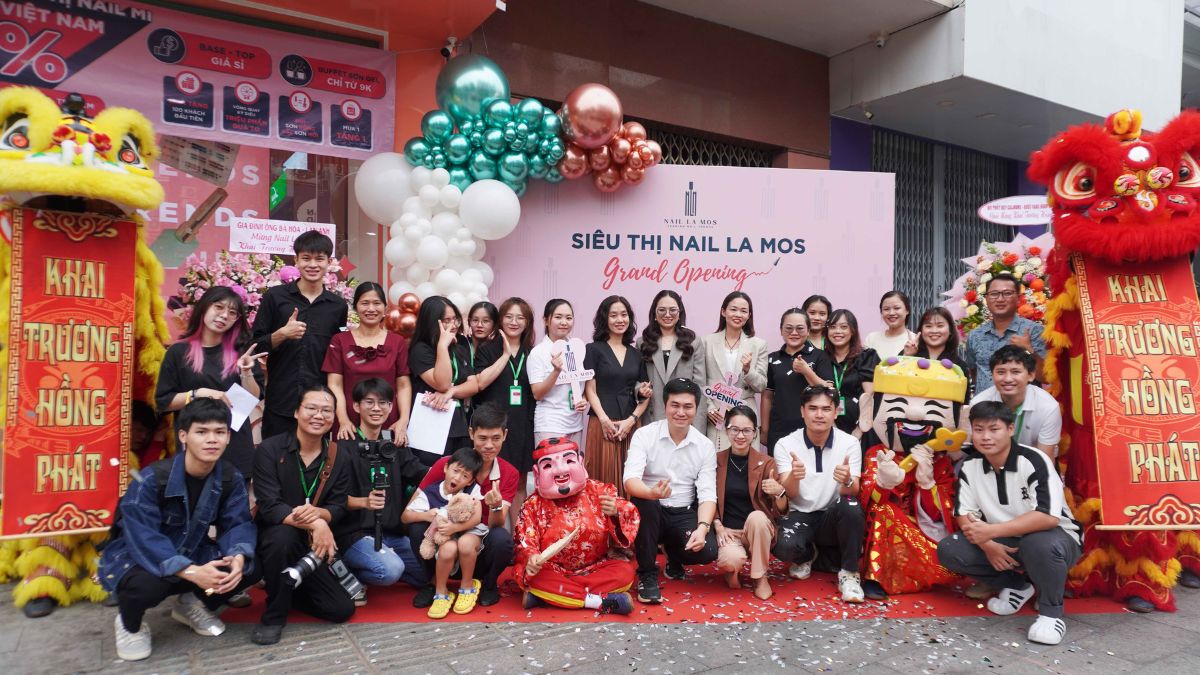 Siêu thị NAIL LA MOS  khai trương tưng bừng